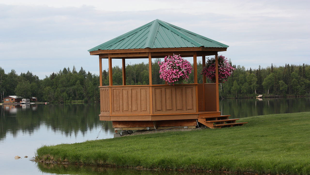 Illustration for article titled 6 Gazebos Forever Sullied By The Blow Jobs That Transpired Therein